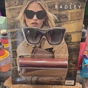 Black Sunglasses with Case